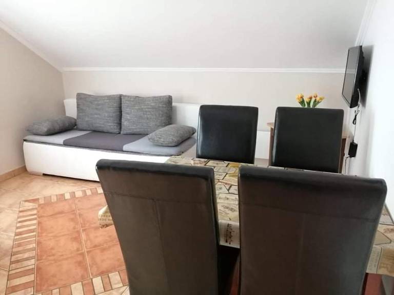 Laci Apartman