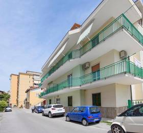 Casa Vacanze LOnda в Агрополи