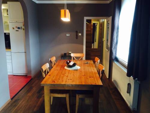 Apartment Barres de la rue Венгрия, Дебрецен