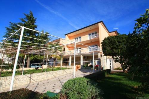 Three-Bedroom Apartment Crikvenica 1 Хорватия, Црквеница