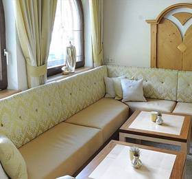 Hotel-Garni Zangerl в Ишгле