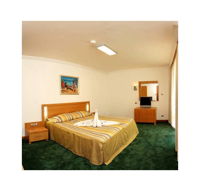 Emerald Resort