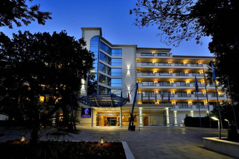 Sun Hotel
