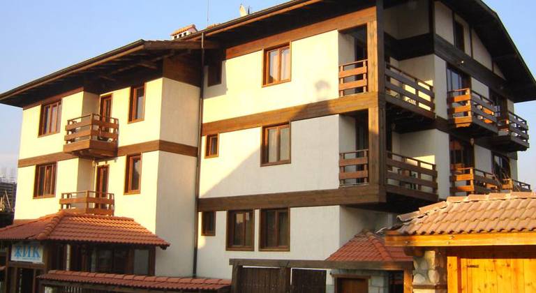 Family Hotel Jik