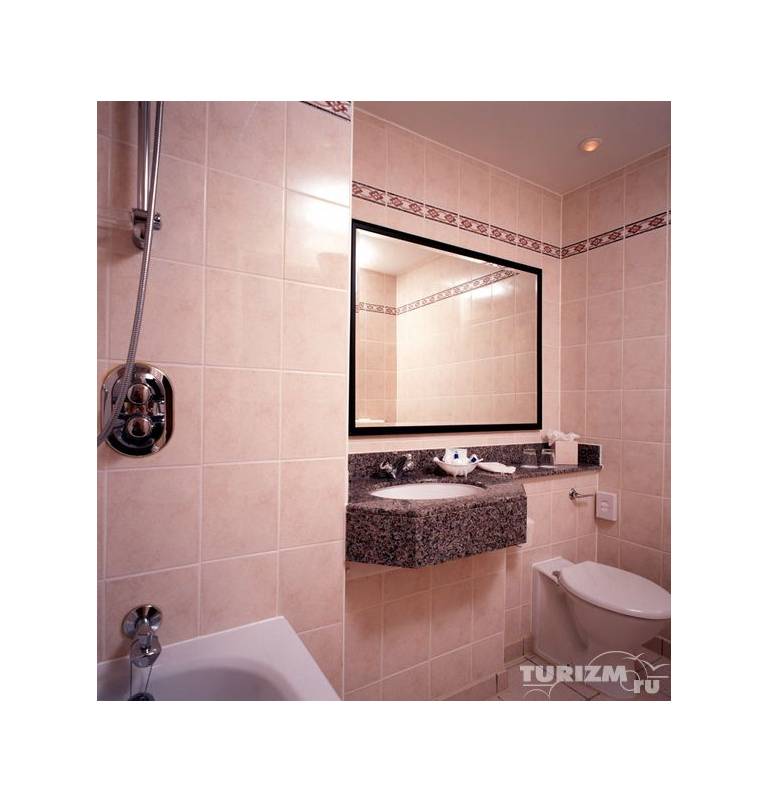 Hilton Cobham