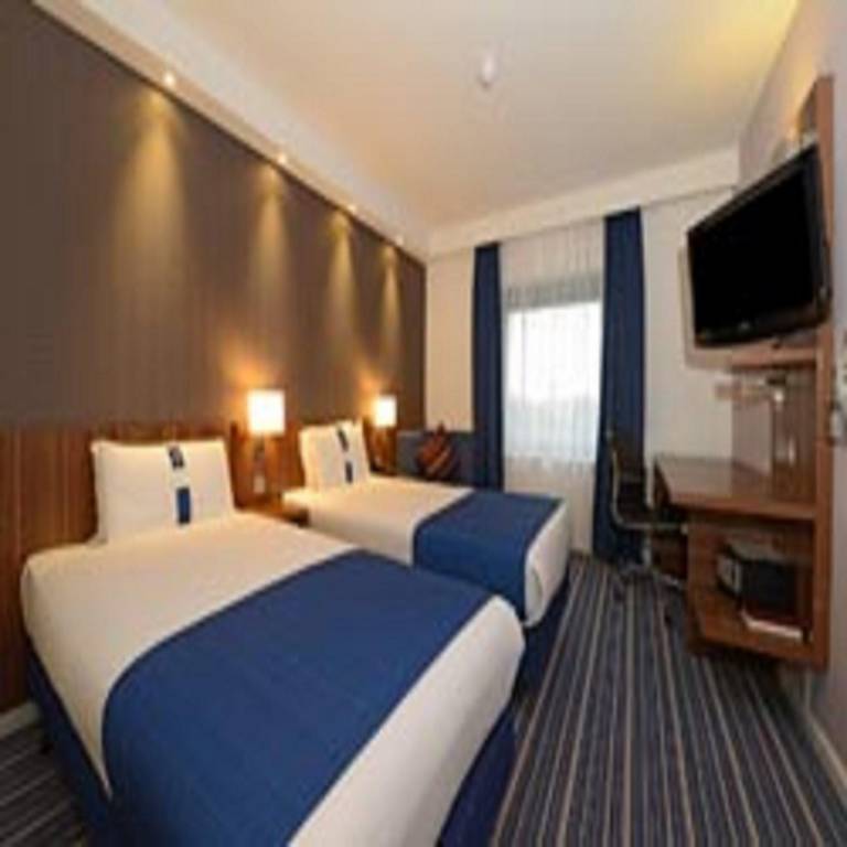 Holiday Inn Express London-Wimbledon-South