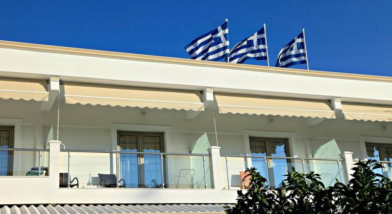 Akrogiali Exclusive Hotel