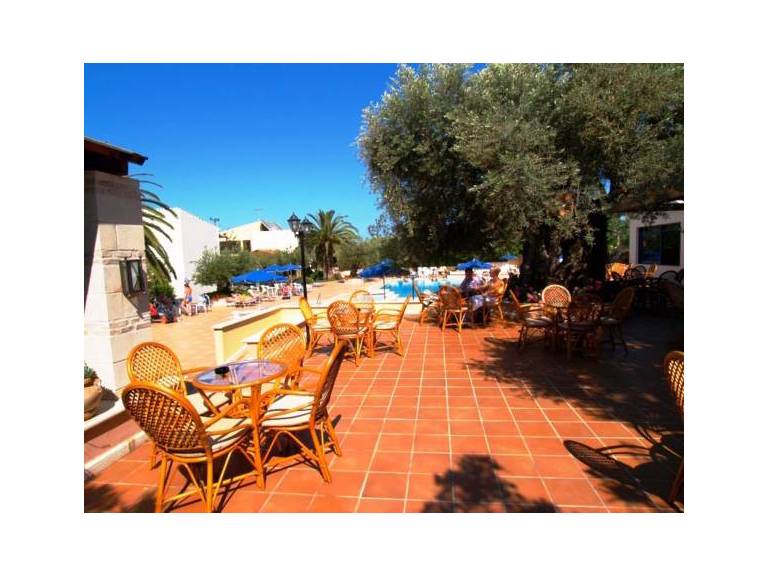 Nostos Hotel