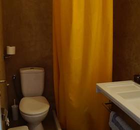 Eri Hotel Family Room в Крите