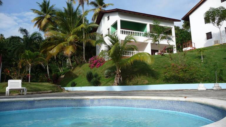 La Tambora Beach Resort