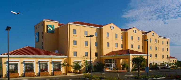Quality Hotel Real Aeropuerto Santo Domingo