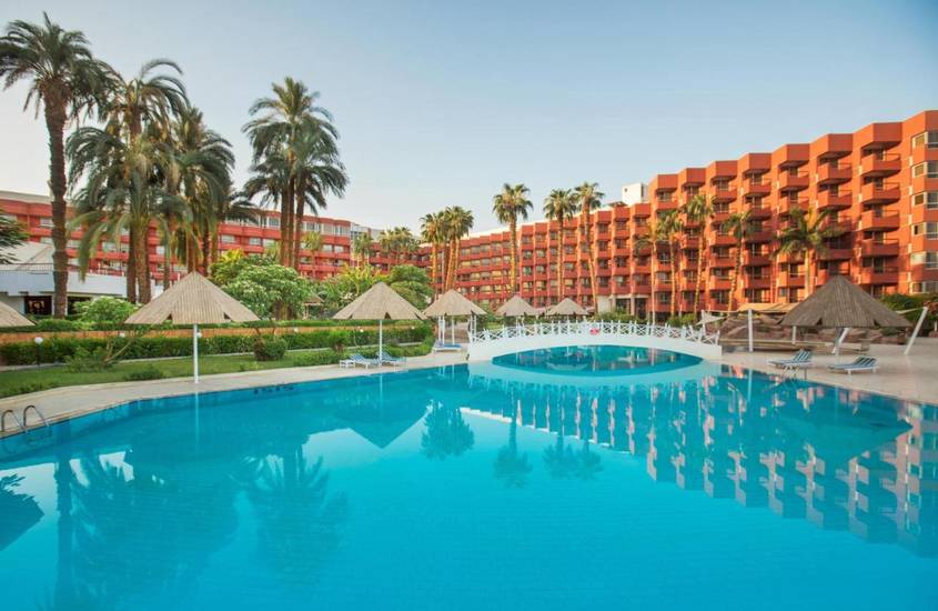 Pyramisa Isis 5* Египет, Луксор