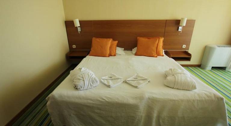 Hotel Yacht Wellness & Business