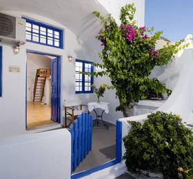 Krokos Villas в Санторини