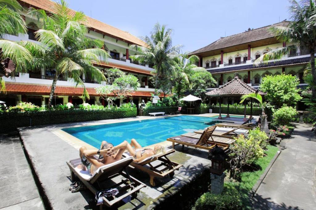 Bakung Sari Resort and Spa 3*