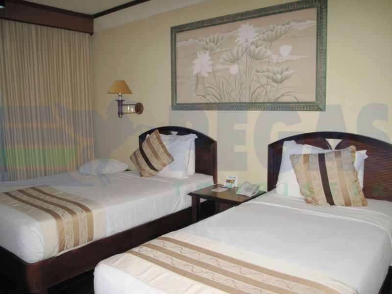 Senggigi Beach 5*
