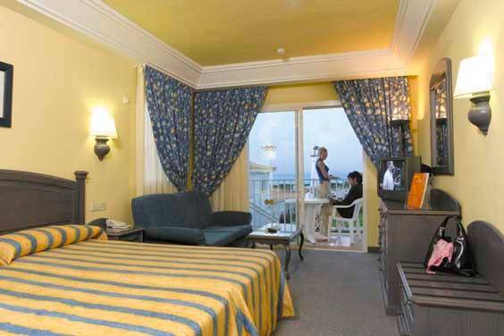 Chiclana Club Hotel Riu 4* Испания, Коста де ла Луз