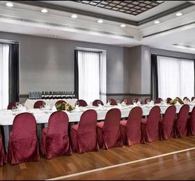 Nh Palacio De Vigo в Понтеведре