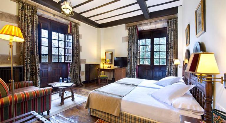 Parador De Santillana Gil Blas