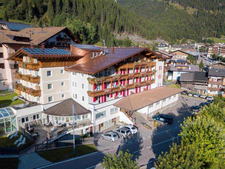 Astoria Hotel Canazei