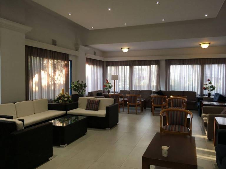 Kefalos Damon Hotel Apartments