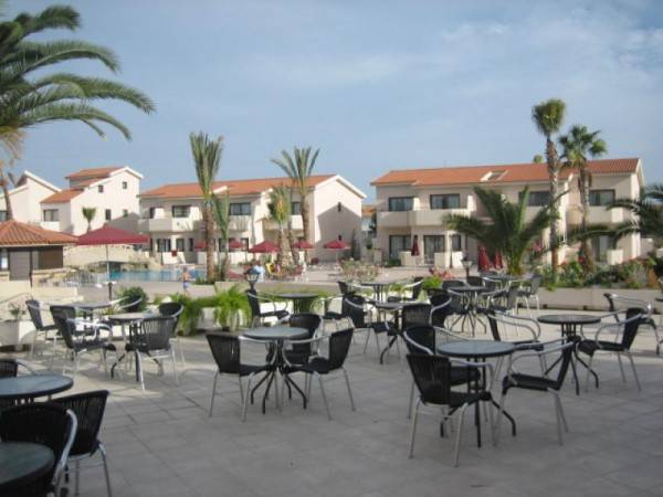 Henipa 3* Кипр, Ларнака