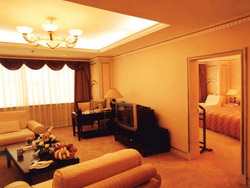 Qingdao Kilin Crown 5*