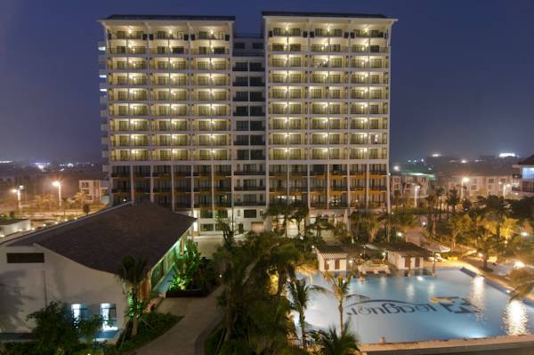 Ramada Plaza Sanya Bay