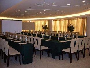 Sophia International Hotel Gingdao