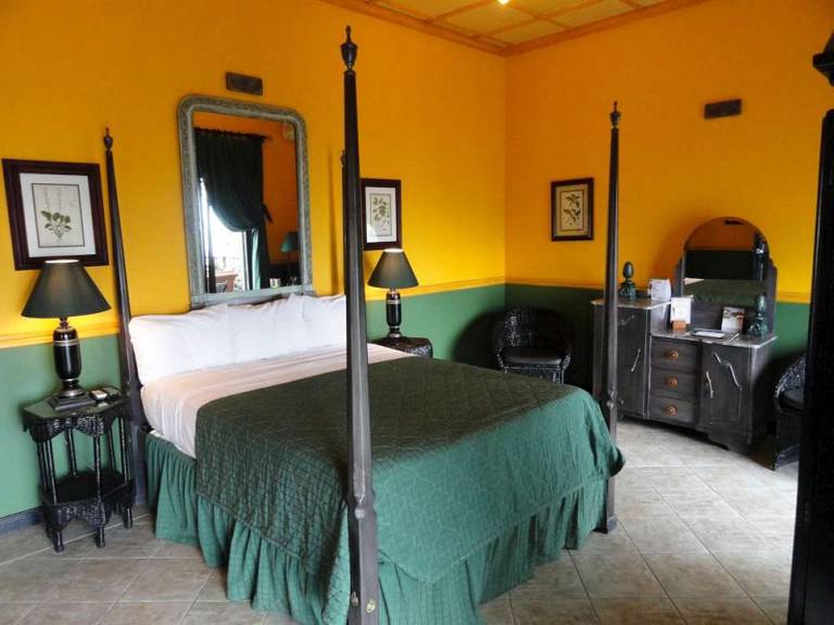 Villa Caletas