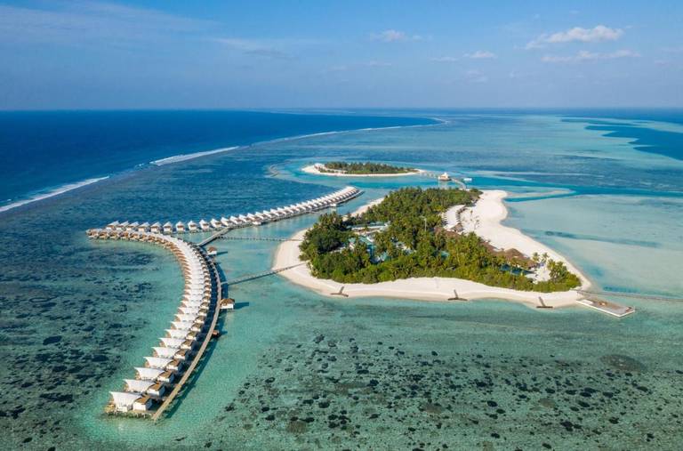Cinnamon Hakuraa Huraa Maldives