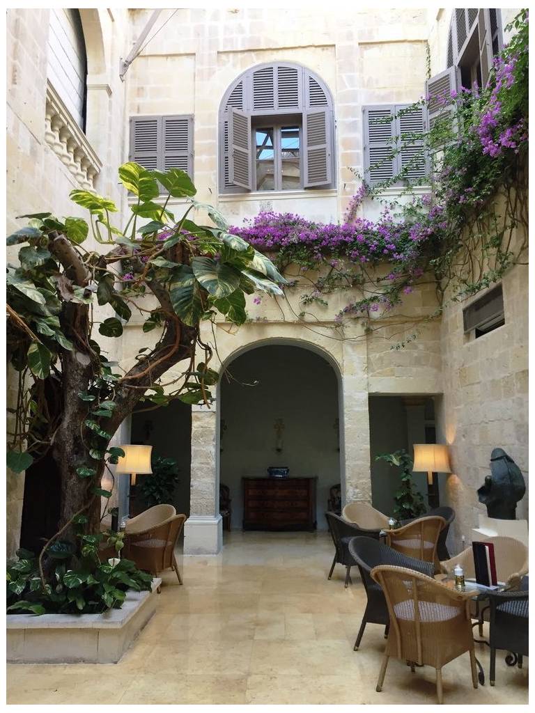 The Xara Palace