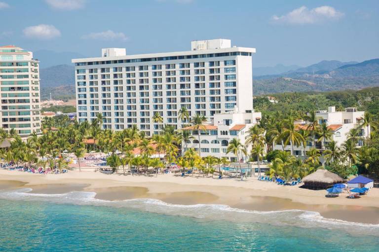 Barcelo Ixtapa Beach