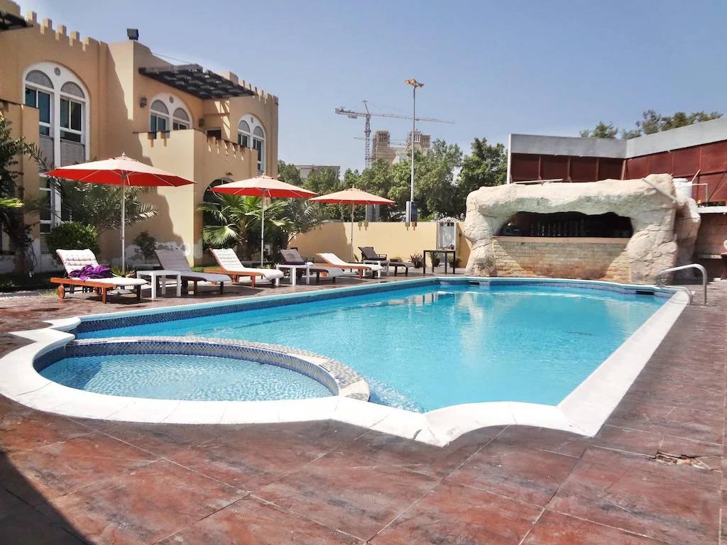 Caravan Resort Ajman 3*
