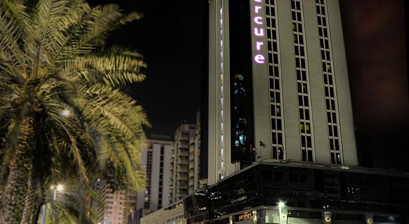Mercure Abu Dhabi Centre Hotel 3*