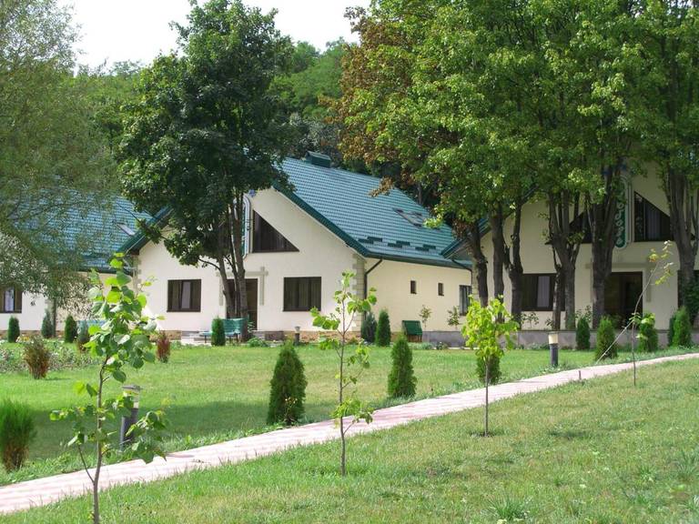 Вилла Арнест