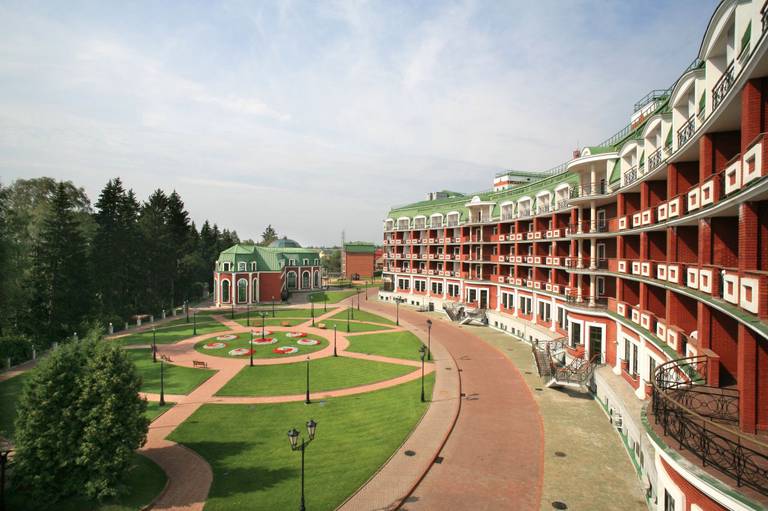 Империал Парк Отель & Spa