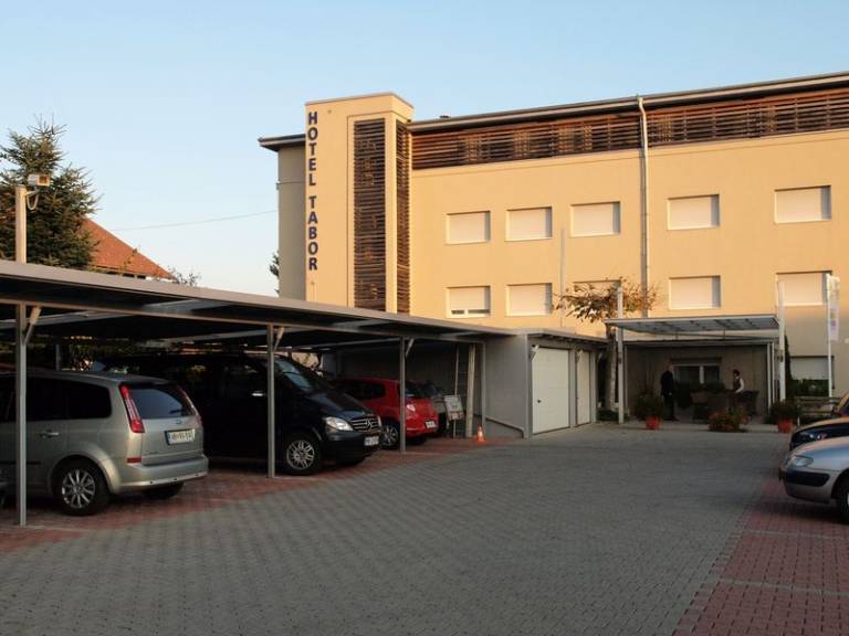 Garni Hotel Tabor