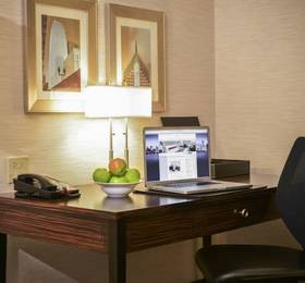 MileNorth Chicago Hotel в Декейтере (шт. Иллинойс)