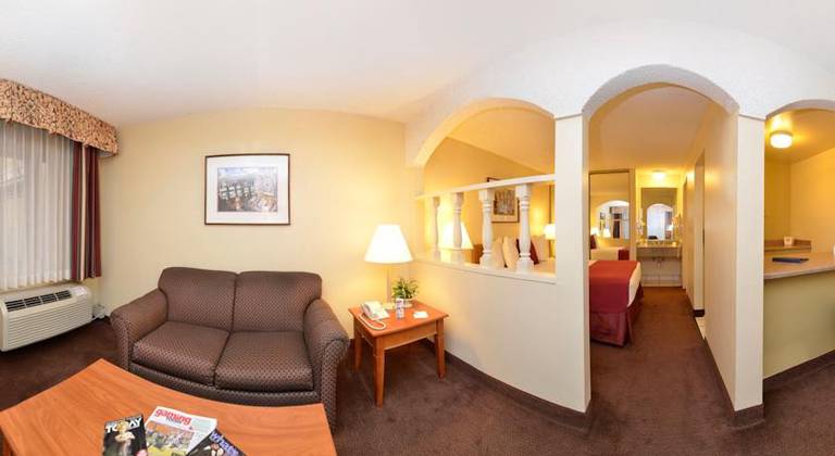 Best Western Mardi Gras Hotel & Casino