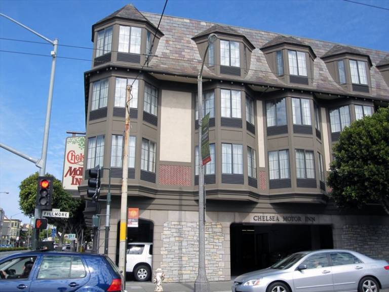 Cow Hollow Motor Inn