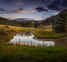Туры в Dunton Hot Springs в США