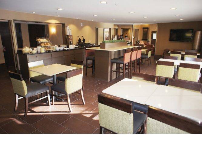 La Quinta Inn And Suites Tropicana 2* США, Невада