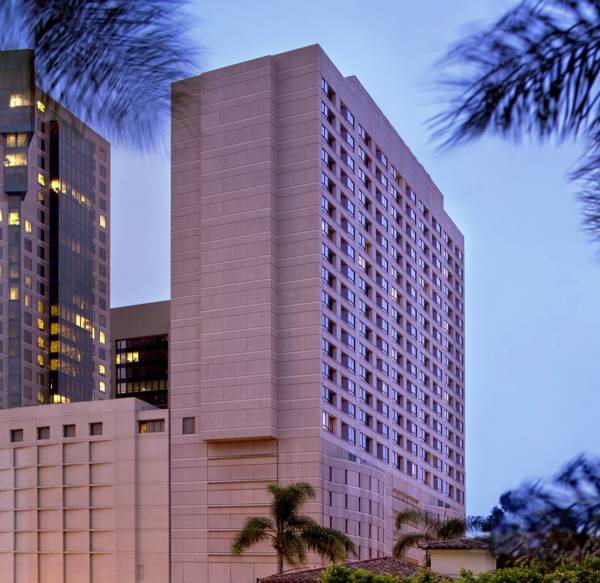 Declan Suites San Diego