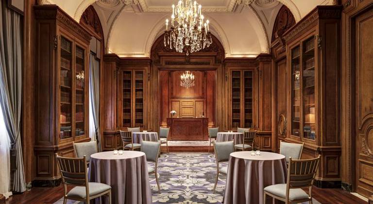 St. Regis