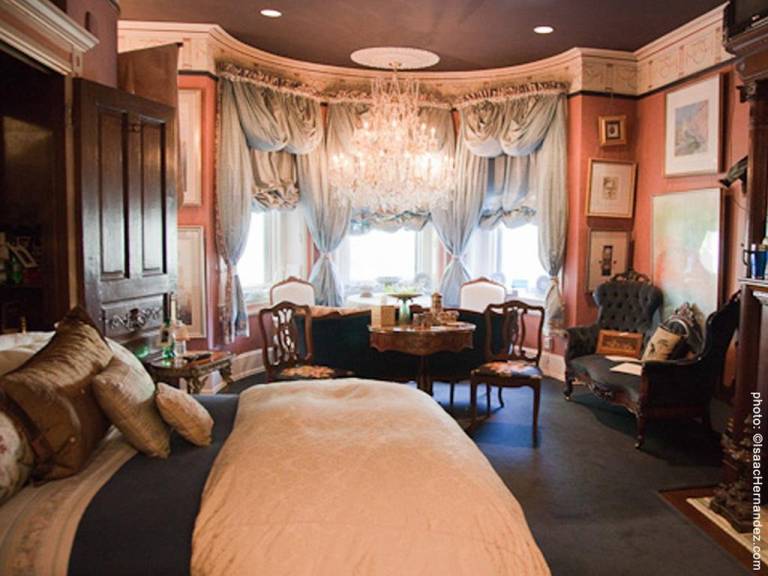 The Mansion
