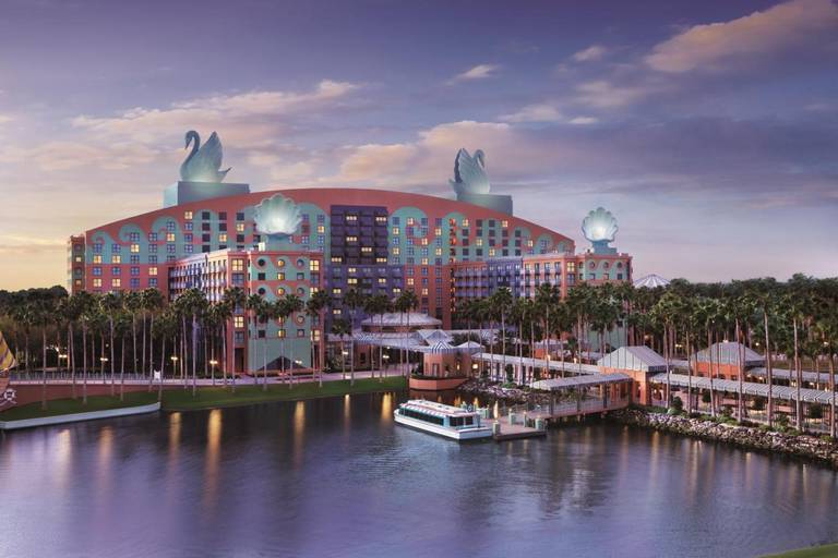 Walt Disney World Swan And Dolphin