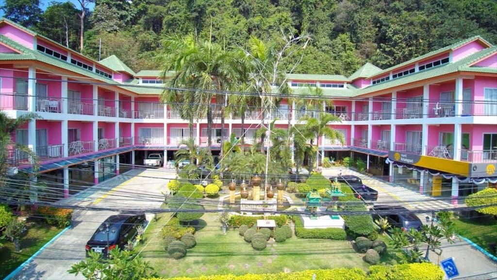 Cookies Hotel & Bungalows 3*