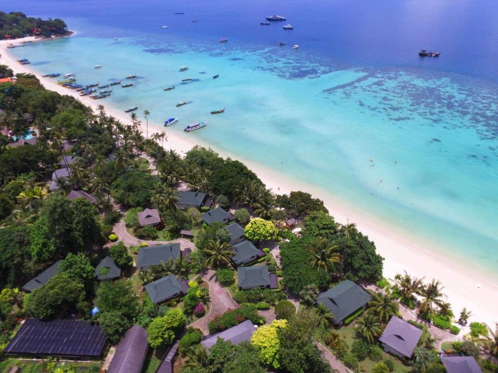 Phi Phi Holiday Resort (ex.Holiday Inn Phiphi Island) 4*