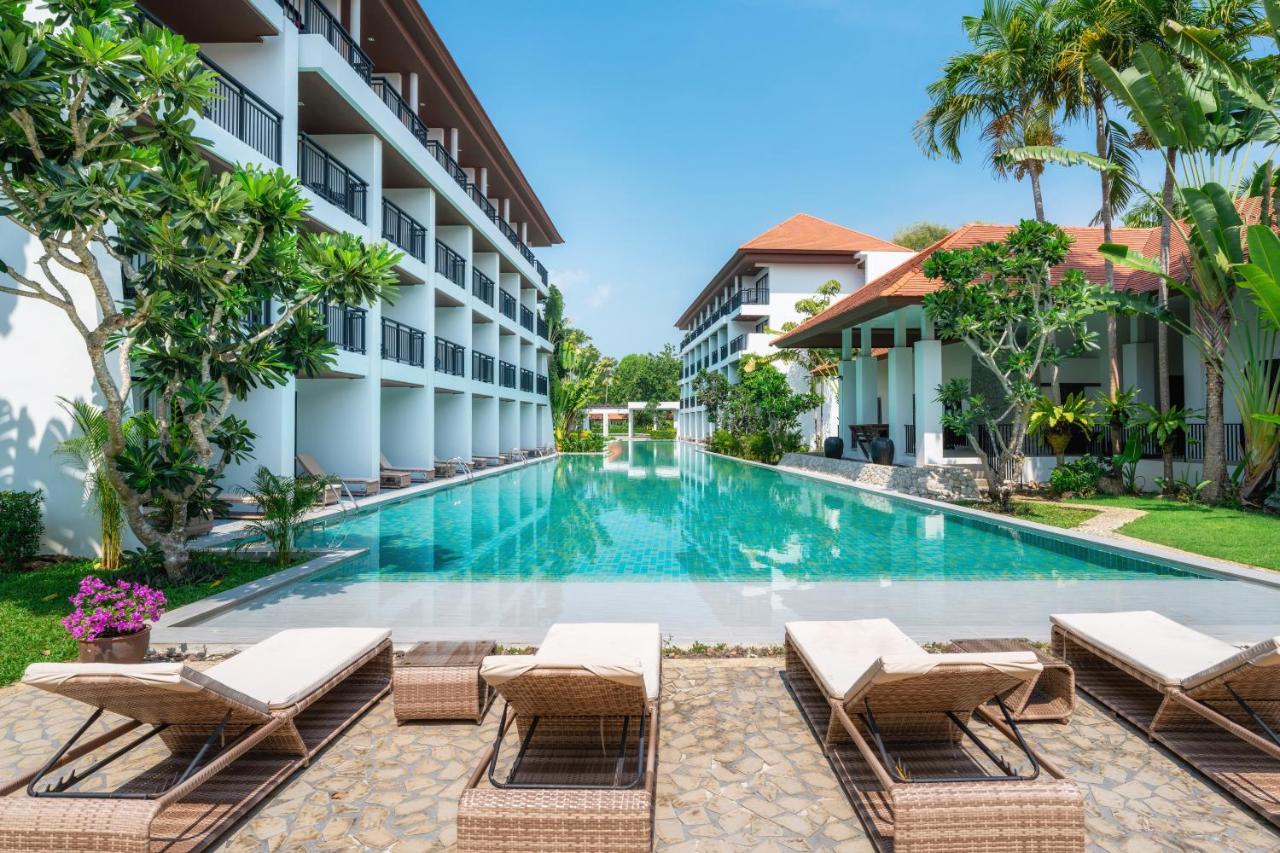 Estella Maikhao Beach Resort